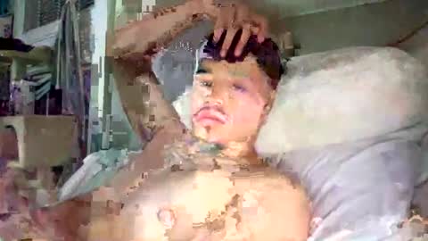 Snapshot of 4ngelbad_boy chatting on April 19, 2026, 6:46 am 4ngelbad_boy online show from April 19, 2026, 6:46 am