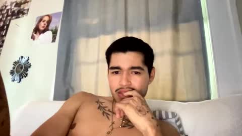 Snapshot of 4ngelbad_boy chatting on June 4, 2026, 9:32 pm 4ngelbad_boy online show from June 4, 2026, 9:32 pm