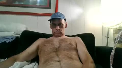 Snapshot of 4nuf chatting on June 2, 2026, 3:14 pm 4nuf online show from June 2, 2026, 3:14 pm