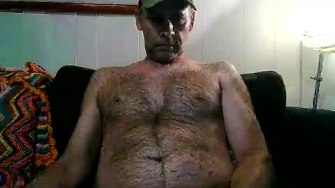 Snapshot of 4nuf chatting on June 8, 2026, 9:09 am 4nuf online show from June 8, 2026, 9:09 am