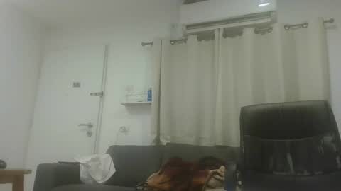 crazy101 online show from January 19, 2025, 8:39 am