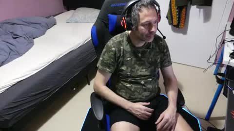 Larese Carlo online show from March 8, 2026, 8:01 pm