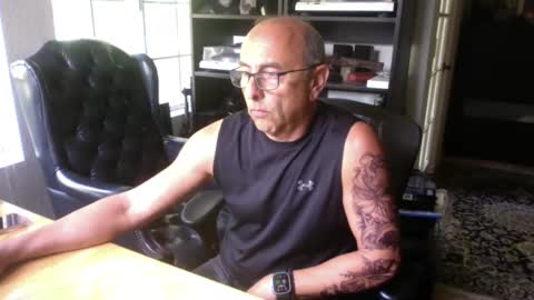 Snapshot of 66sexytime99 chatting on November 2, 2025, 9:50 pm daddy vegas for single women and couples here online show from November 2, 2025, 9:50 pm