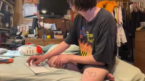 FUCKR online show from May 30, 2026, 3:09 pm