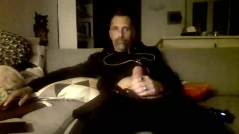 Num online show from February 2, 2025, 6:31 pm