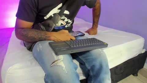 Snapshot of 6_bunny_9 chatting on February 2, 2025, 4:00 pm Celeste online show from February 2, 2025, 4:00 pm