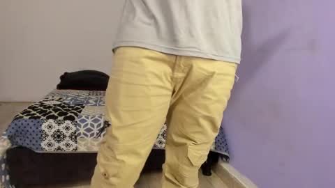 Snapshot of 6_bunny_9 chatting on February 6, 2025, 12:22 am Celeste online show from February 6, 2025, 12:22 am