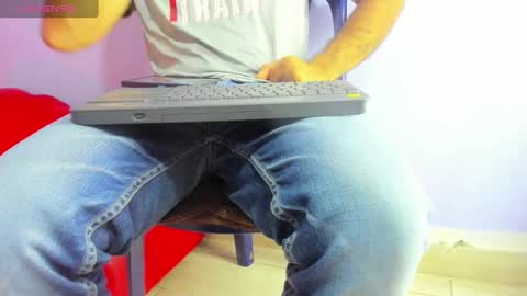 Snapshot of 6_bunny_9 chatting on February 17, 2025, 12:43 am Celeste online show from February 17, 2025, 12:43 am