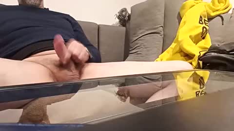 Snapshot of 6georget6 chatting on November 23, 2025, 2:33 am George online show from November 23, 2025, 2:33 am