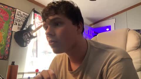 Snapshot of 710lemonade420 chatting on January 29, 2025, 7:11 pm lemonade online show from January 29, 2025, 7:11 pm