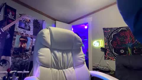 Snapshot of 710lemonade420 chatting on February 8, 2025, 3:41 am lemonade online show from February 8, 2025, 3:41 am