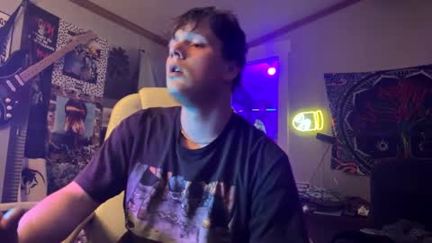 Snapshot of 710lemonade420 chatting on February 15, 2025, 11:28 am lemonade online show from February 15, 2025, 11:28 am