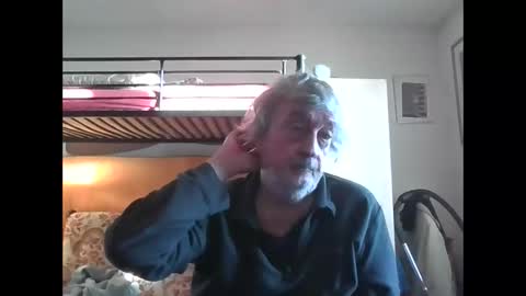 78kiss online show from January 14, 2025, 3:15 pm