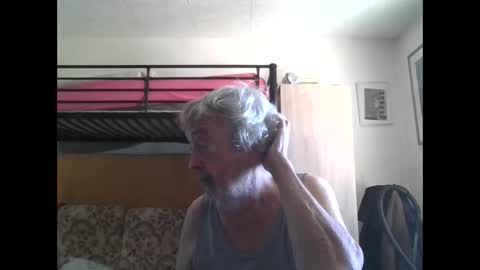 78kiss online show from September 9, 2025, 8:47 am