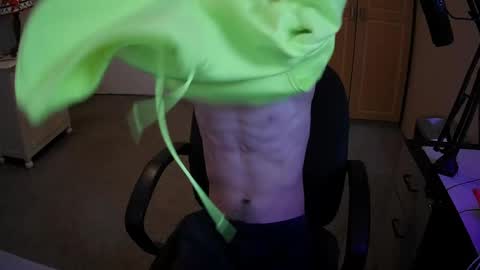 Snapshot of 7finga chatting on December 7, 2024, 2:13 pm 7finga online show from December 7, 2024, 2:13 pm