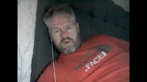 Snapshot of 81jonnyx chatting on January 3, 2025, 11:35 am 81jonnyx online show from January 3, 2025, 11:35 am