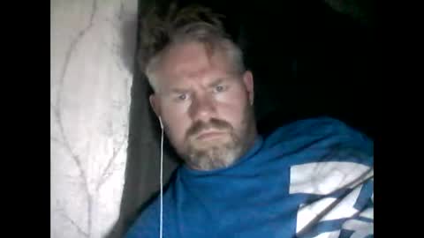 Snapshot of 81jonnyx chatting on January 8, 2025, 5:05 pm 81jonnyx online show from January 8, 2025, 5:05 pm