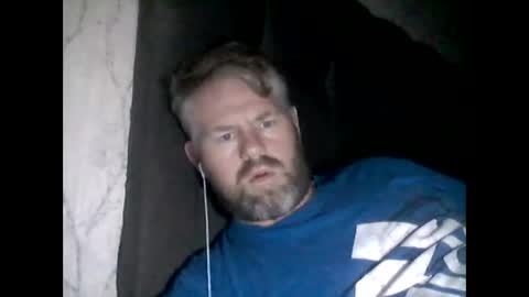 Snapshot of 81jonnyx chatting on January 19, 2025, 9:23 pm 81jonnyx online show from January 19, 2025, 9:23 pm