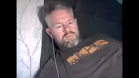 Snapshot of 81jonnyx chatting on February 2, 2025, 2:24 pm 81jonnyx online show from February 2, 2025, 2:24 pm