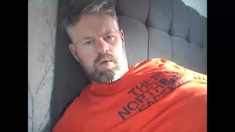 Snapshot of 81jonnyx chatting on February 14, 2025, 10:17 am 81jonnyx online show from February 14, 2025, 10:17 am