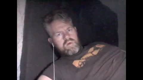 Snapshot of 81jonnyx chatting on February 17, 2025, 9:03 am 81jonnyx online show from February 17, 2025, 9:03 am