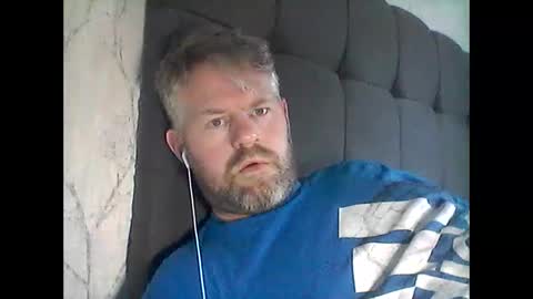 Snapshot of 81jonnyx chatting on March 3, 2025, 4:03 pm 81jonnyx online show from March 3, 2025, 4:03 pm