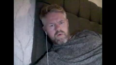 Snapshot of 81jonnyx chatting on March 6, 2025, 4:38 pm 81jonnyx online show from March 6, 2025, 4:38 pm