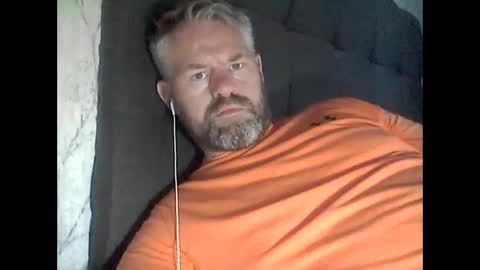 Snapshot of 81jonnyx chatting on September 12, 2025, 3:45 pm 81jonnyx online show from September 12, 2025, 3:45 pm