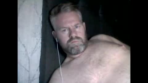 Snapshot of 81jonnyx chatting on November 24, 2025, 11:04 pm 81jonnyx online show from November 24, 2025, 11:04 pm