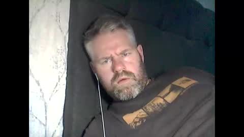 Snapshot of 81jonnyx chatting on November 27, 2025, 12:51 pm 81jonnyx online show from November 27, 2025, 12:51 pm