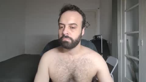 Snapshot of 88chased chatting on December 16, 2025, 7:57 am 88chased online show from December 16, 2025, 7:57 am