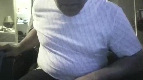 Snapshot of 8inchthrobbincock chatting on December 1, 2025, 11:48 am 8inchthrobbincock online show from December 1, 2025, 11:48 am