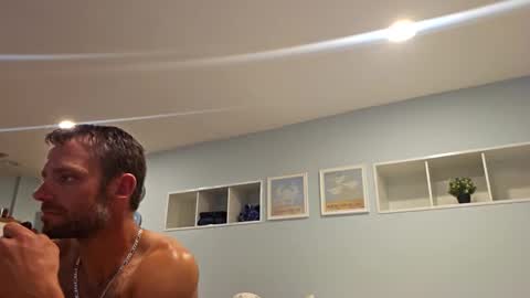 Snapshot of 8inchwhiteboy88 chatting on April 12, 2026, 3:44 am 8inchwhiteboy88 online show from April 12, 2026, 3:44 am