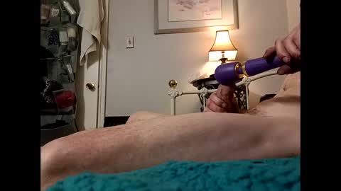 8intenn online show from March 4, 2026, 9:48 am