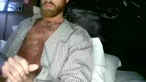 Snapshot of 90210screamer chatting on December 4, 2024, 8:29 pm 90210screamer online show from December 4, 2024, 8:29 pm