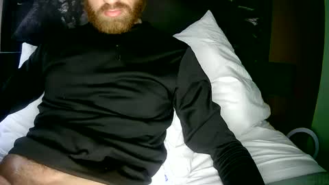 Snapshot of 90210screamer chatting on December 5, 2024, 11:38 am 90210screamer online show from December 5, 2024, 11:38 am