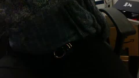 99zeus9 online show from February 6, 2025, 1:54 pm