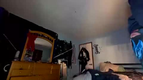 8over6 online show from January 6, 2025, 2:26 am