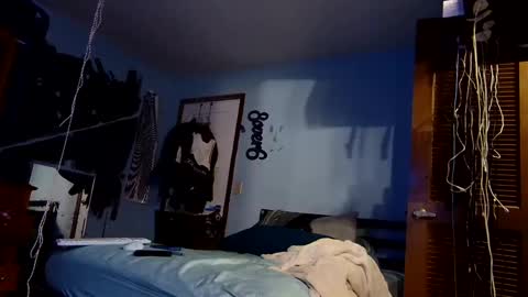 8over6 online show from February 6, 2025, 2:33 am