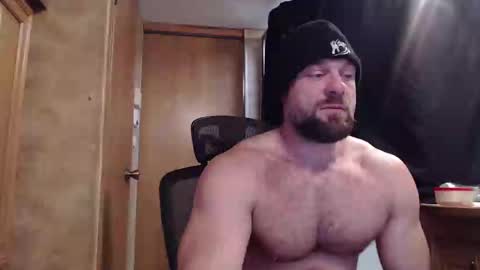 9 fat inches online show from February 12, 2025, 6:09 pm