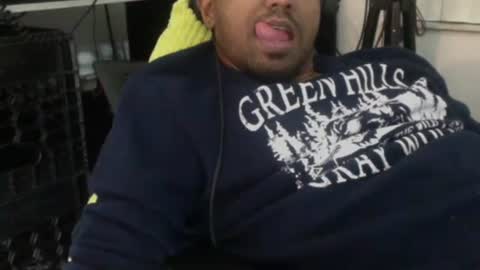 9inchhammer online show from February 26, 2025, 4:47 am