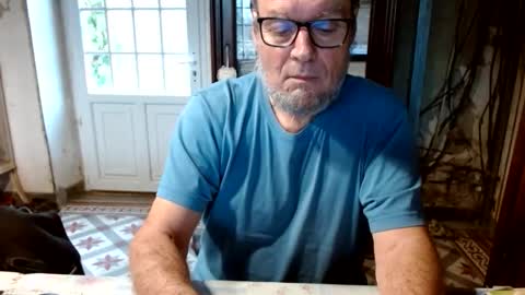 _123_voyeur_ online show from January 7, 2026, 10:40 am