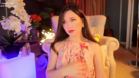 Snapshot of _1s___ chatting on November 25, 2025, 4:12 am Sophia online show from November 25, 2025, 4:12 am