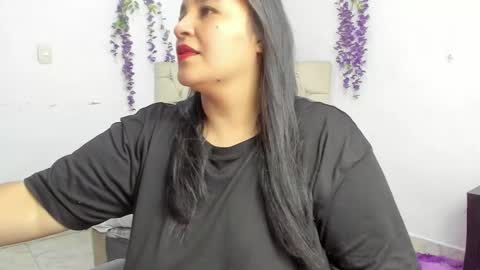 Zoey online show from March 1, 2026, 10:28 am