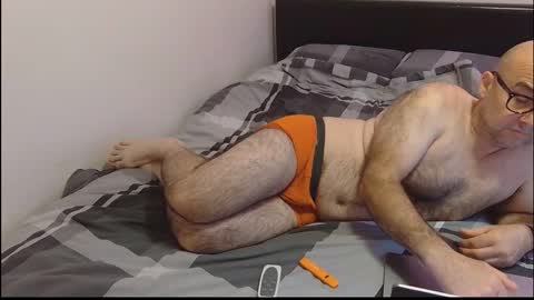 Snapshot of ____zeus____ chatting on October 8, 2025, 6:11 am God Zeus online show from October 8, 2025, 6:11 am