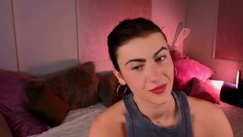 Snapshot of _a_n_n_y_ chatting on October 26, 2025, 9:21 pm Willow online show from October 26, 2025, 9:21 pm