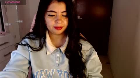 Snapshot of _aafrodita__ chatting on June 18, 2026, 3:27 pm Alexa online show from June 18, 2026, 3:27 pm
