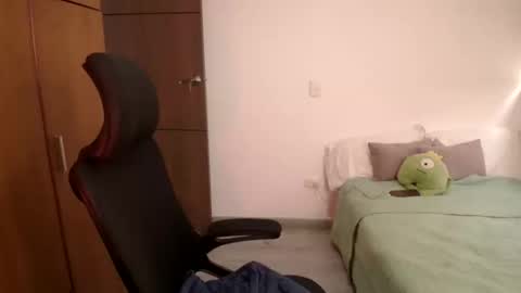 abby 3 online show from June 10, 2026, 4:39 pm