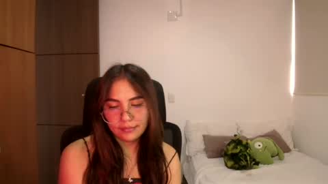 abby 3 online show from June 19, 2026, 4:22 pm