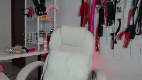 Adahara online show from December 2, 2025, 3:45 am